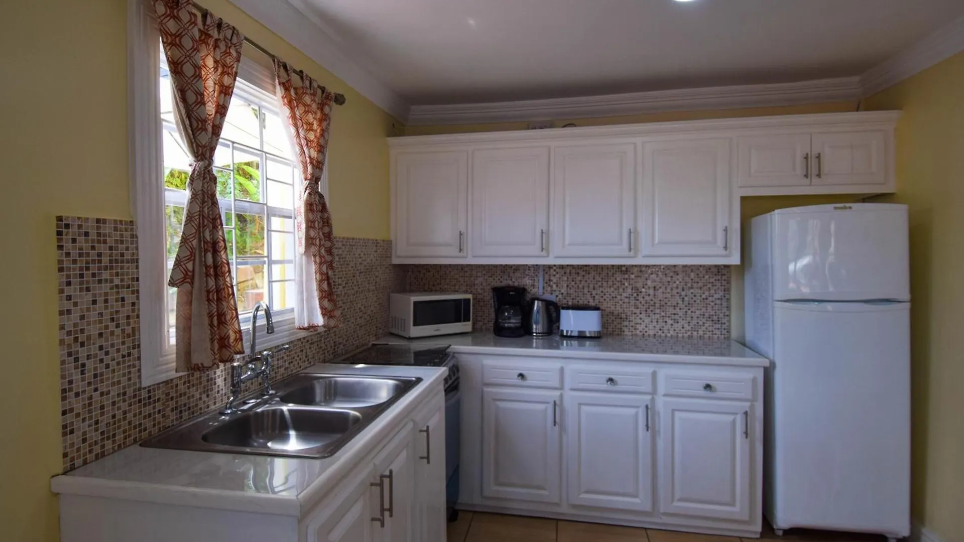 Sea Piton View Apartment- Location, Convenience, Modern Living Soufrière Sainte-Lucie