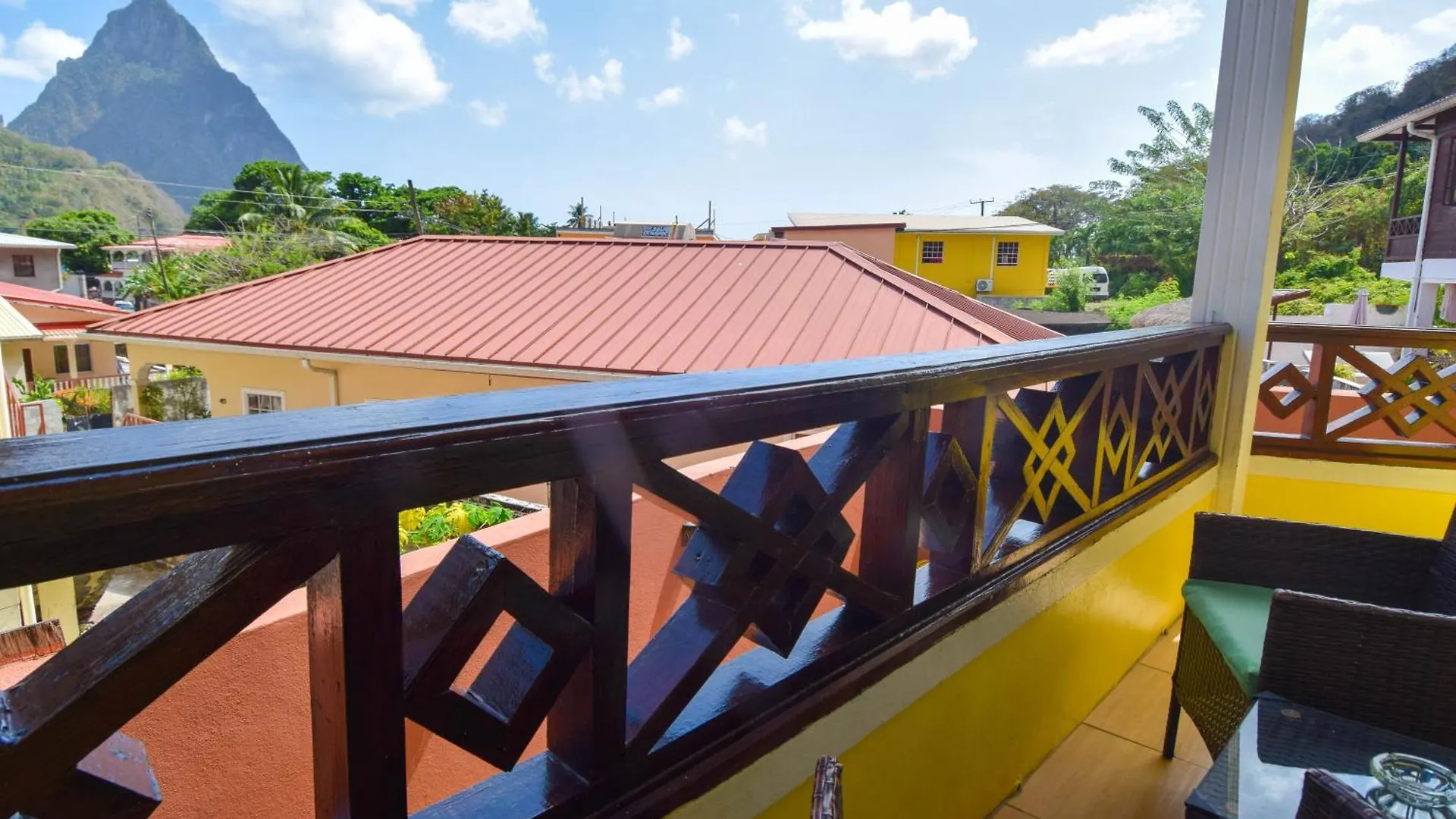 Sea Piton View Apartment- Location, Convenience, Modern Living Soufrière 3*,  Sainte-Lucie