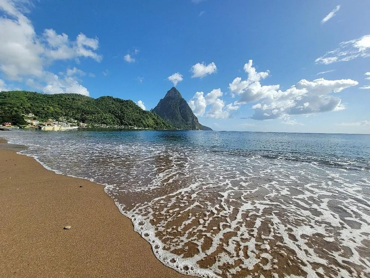 Sea Piton View Apartment- Location, Convenience, Modern Living Soufriere 3*,  Saint Lucia
