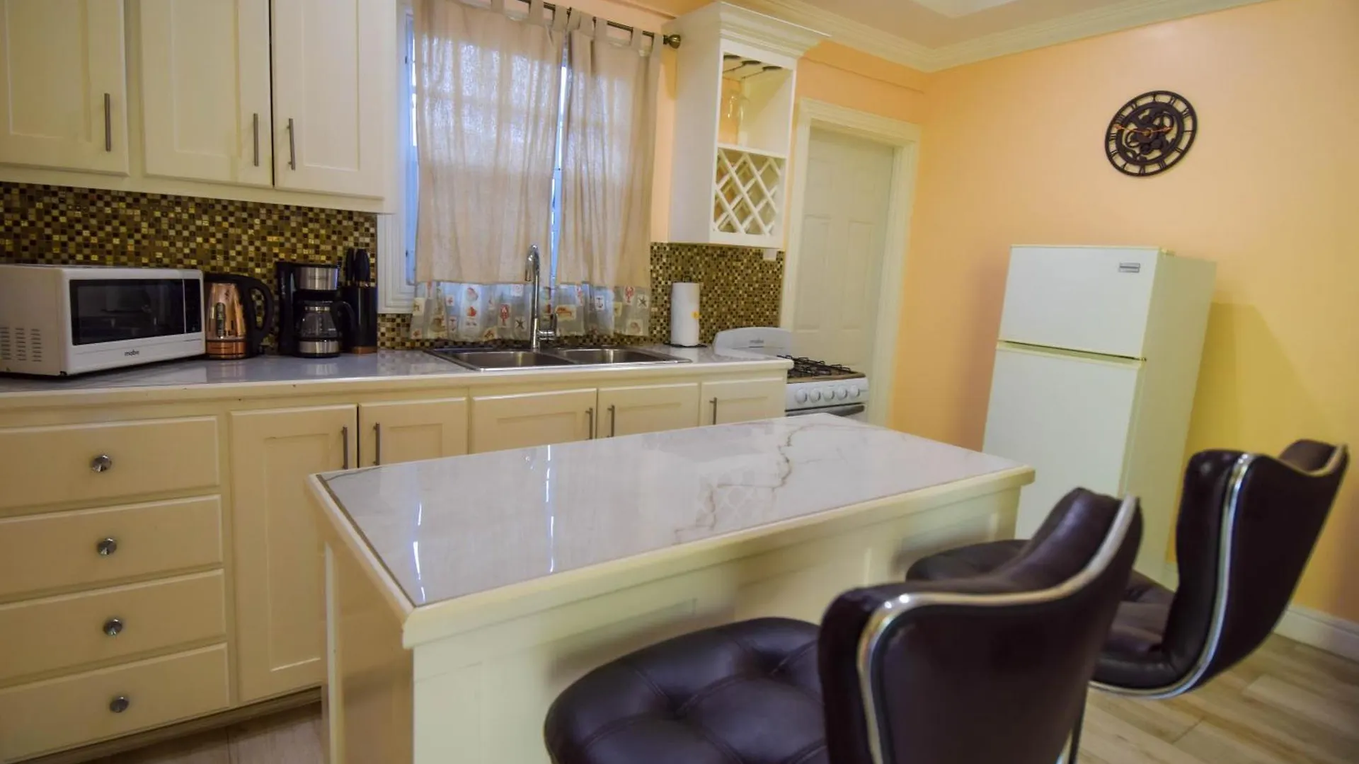 *** Aparthotel Sea Piton View Apartment- Location, Convenience, Modern Living Soufriere Saint Lucia