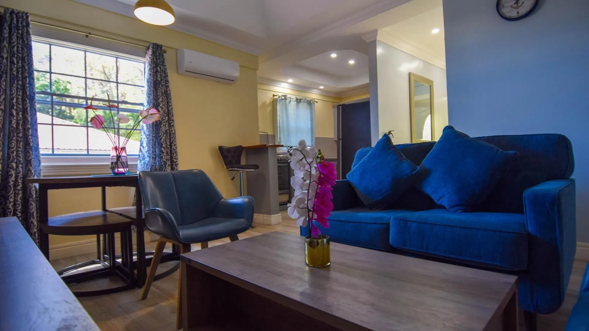 Aparthotel Sea Piton View Apartment- Location, Convenience, Modern Living Soufriere