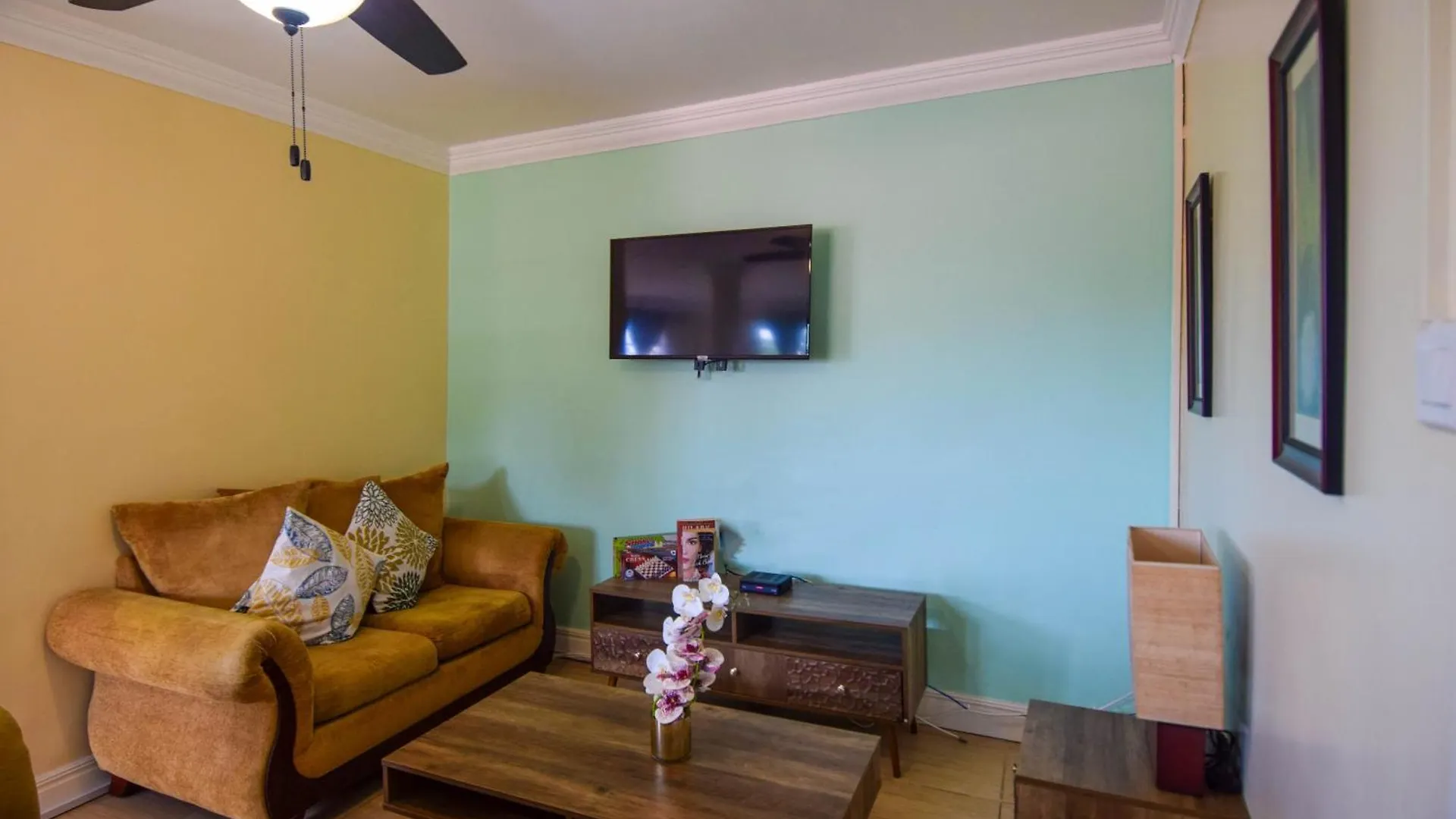 Sea Piton View Apartment- Location, Convenience, Modern Living Soufriere Saint Lucia